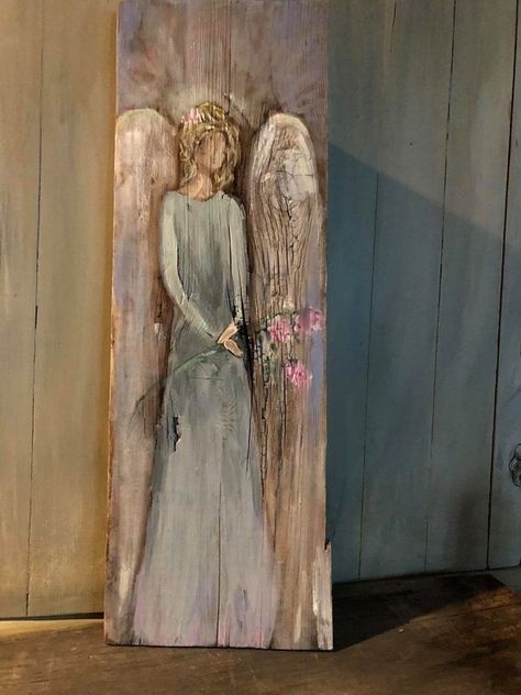 Angels On Wood Painted, Painted Angels, Wings Painting, Barn Wood Art, Angel Wings Painting, Painted Driftwood, Driftwood Art Diy, Angel Artwork, Angel Crafts