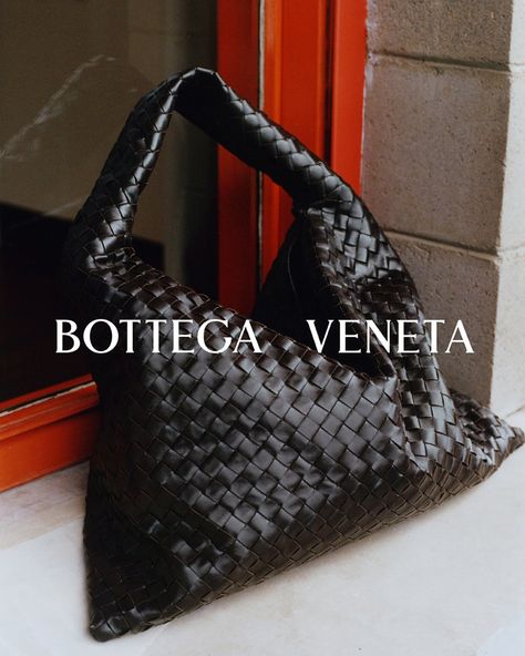 Bottega Bag, Hermes Style, Bottega Veneta Bag, New Bottega, Office Bag, Bottega Veneta Intrecciato, Shoes Booties, Girls Best Friend, Hobo Bag