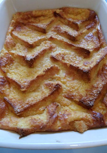 Bailey's bread and butter pudding recipe - Craft with Cartwright Bread And Butter Pudding Recipe, Bread Butter Pudding, Best Bread Pudding Recipe, Mince Pie Recipe, Bread Pudding Recipes, Old Fashioned Bread Pudding, Hot Desserts, Baileys Recipes, Butter Pudding