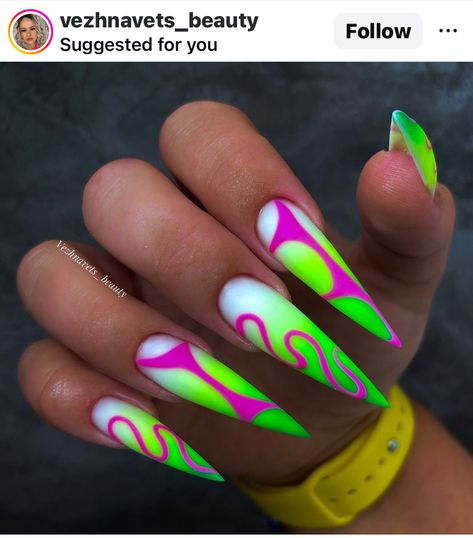 2024 Colors, Fly Nails, Neon Green Nails, Fun Summer Nails, Shape Nails, Green Nail Art, Fantasy Nails, Green Nail Designs, Edgy Nails