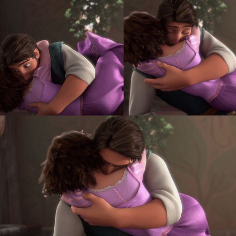 Tangled Rapunzel and Eugene hug Tangled Flynn, Couple Disney, Disney Amor, Tattoo Disney, Disney Gifs, Kaptan Jack Sparrow, Rapunzel Disney, Rapunzel And Flynn, Rapunzel And Eugene