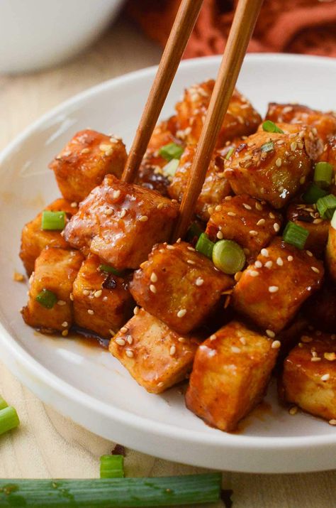 Firecracker Tofu Firecracker Tofu Recipe, Firecracker Tofu, Tofu Ideas, Firecracker Sauce, Pan Fried Tofu, Soy Curls, Alabama Chanin, Veggie Food, Vegan Mac And Cheese