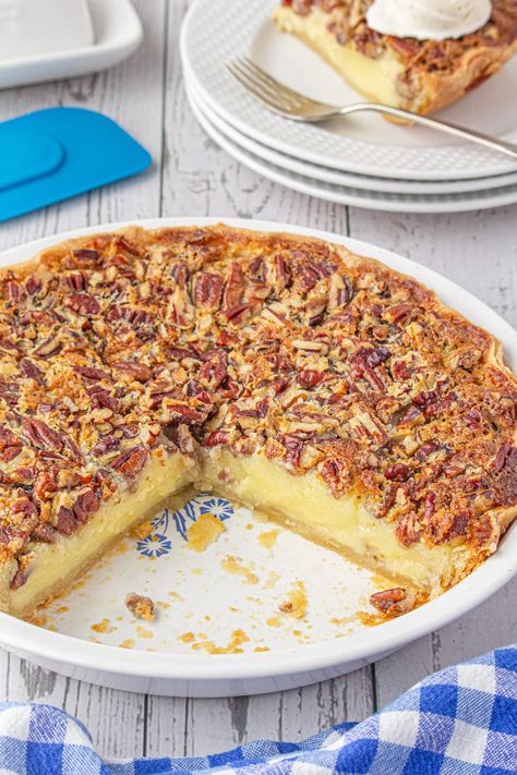 Texas Buttermilk Pecan Pie, Gooey Pecan Pie Cobbler, Bayou Goo Pie Recipe, Buttermilk Pecan Pie Recipe, Custard Pecan Pie Recipe, Pecan Buttermilk Pie, Buttermilk Pecan Pie, Buttermilk Dessert Recipes, Vintage Dessert Recipes