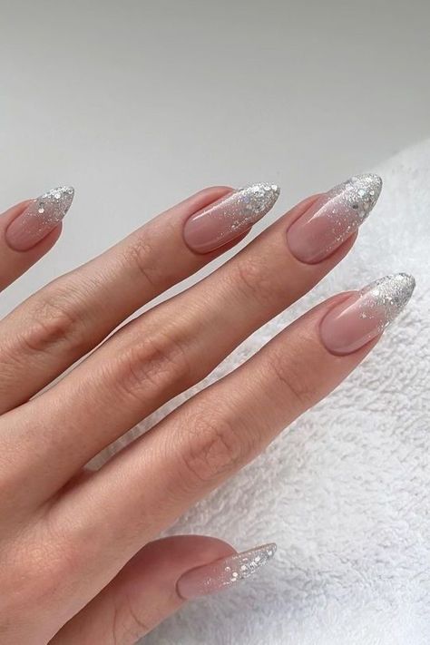 40 Birthday Nail Ideas Tiara Tattoo, Birthday Nail Designs, March Nails, Unghie Sfumate, December Nails, Wedding Nails Glitter, January Nails, February Nails, Winter Nails Acrylic