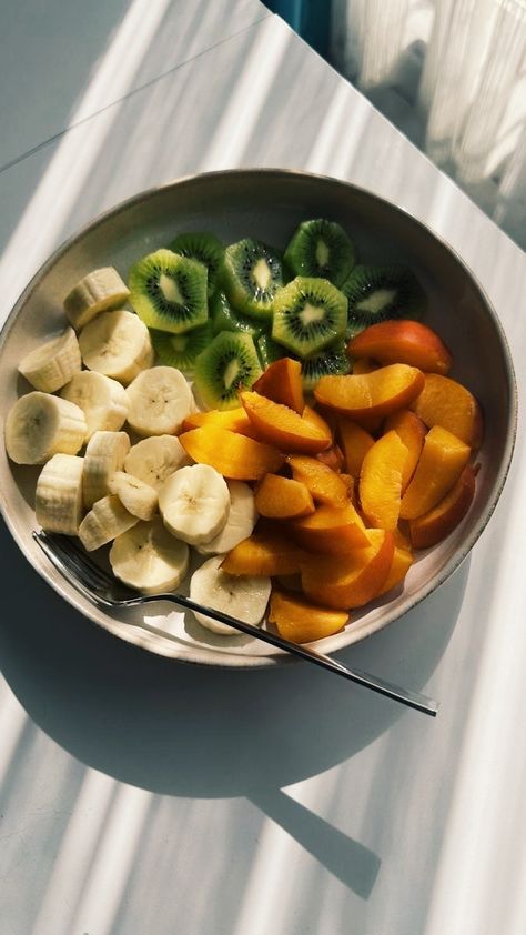 #notmine #food #2024glowup Eating Good, Healthy Lunch Snacks, Healthy Food Inspiration, Healthy Food Dishes, Fit Food, Healthy Food Motivation, Food O, Clean Food, Halloween Snacks