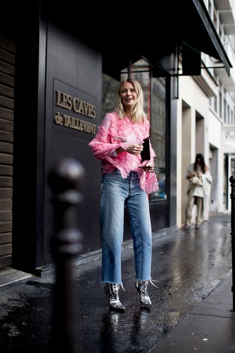 Day 4 | Best Paris Fashion Week Street Style Fall 2017 | POPSUGAR Fashion Photo 163 Silver Boots Outfit, Double Denim Looks, Womens Fashion Casual Chic, Silver Boots, Street Style 2017, Paris Fashion Week Street Style, Looks Street Style, Autumn Street Style, Looks Chic