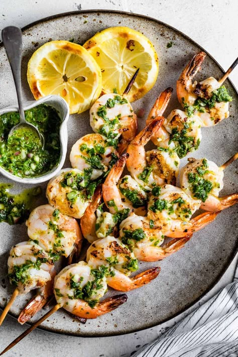 Grilled Chimichurri Shrimp - Snixy Kitchen Chimichurri Shrimp, Summer Shrimp Recipes, Prawn Skewers, Summer Shrimp, Gourmet Seafood, Seafood Ideas, Grilled Fish Tacos, Grilled Shrimp Skewers, Grilled Shrimp Recipes