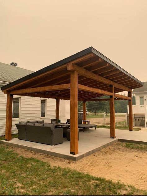 Solar Chicken Coop, Extending Patio, Rustic Outdoor Bar, Bbq Shack, Patio Layout, Diy Backyard Patio, Outdoor Pavilion, Beach House Plans, Backyard Gazebo