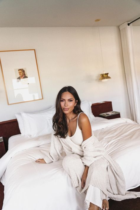 Skincare Photoshoot, Marianna Hewitt, A Morning Routine, Hair Repair Mask, Air Dry Hair, Night Time Routine, Skincare Product, Skin Care Brands, Summer Fridays