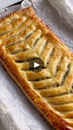 2.8K views · 2.7K reactions | Chicken & Spinach Pie Recipe 🥧

🎥 by @kauscooks

Follow @cuisinetrf for more 🥩

Recipe (serves 4)
- 1 puff pastry sheet
- 1 chicken breast (approx 250g)
- 1 shallot or small onion
- 3 cloves garlic
- 1 tbsp oil
- 1 tbsp butter
- 1.5 tbsp plain flour
- 250ml chicken stock
- 1 tsp dried oregano
- 1/2 tsp dried tarragon
- 1/4 tsp nutmeg powder
- 1 tsp red chilli flakes (optional)
- 1/2 tsp black pepper
- Salt to taste
- 100ml double cream
- 50g spinach

*Bake in a preheated oven at 200C/180C(fan) for 25-30 minutes or until golden brown

🔥🔥🔥

#meat #meatlovers #food #foodie #foodiegram #instafood #delicious #dinner #lunch #foodlover #tastyfood #explorepage #chickenpie #spinach #easyrecipes #kauscooks | Turf Recipes | kauscooks · Original audio Chicken Strudel Recipe, Chicken Puff Pastry Recipes, Spinach Pie Recipe, Easy Pie Recipe, Chicken Puff, بطاطس مهروسة, Nutmeg Powder, Chicken And Pastry, Spinach Puff Pastry