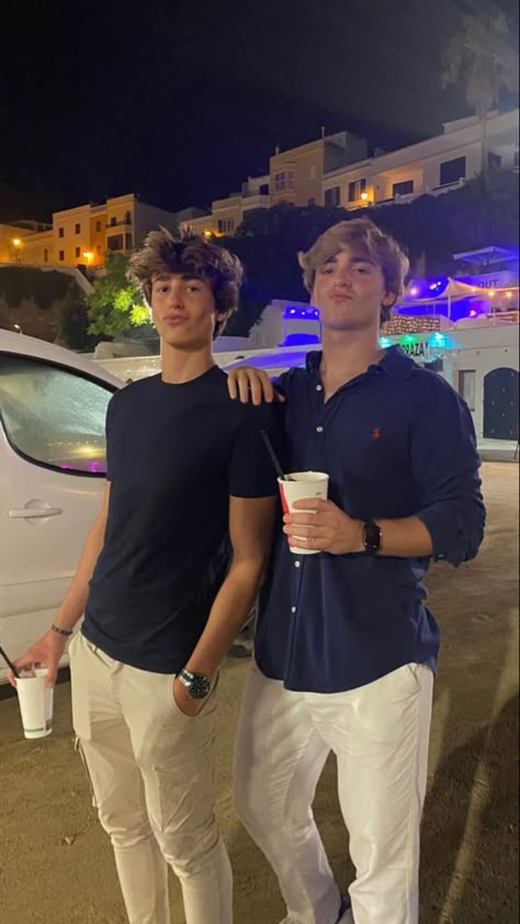 Guys Nice Outfits, Men’s Tshirt Outfits, Coastal Mens Style, European Guy Aesthetic, Spanish Guy Aesthetic, Guys Best Friends Aesthetic, Men’s Instagram, Two Boys Aesthetic Friends, Cute Italian Guys