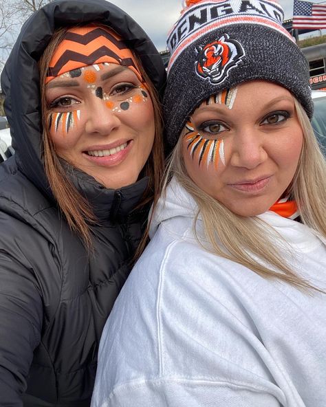 Bengals Face Paint, Team Spirit Face Paint Ideas, Basketball Game Face Paint, Face Paint Inspo For Football Games, Orange Face Paint, Facepaint Football, Bengals Makeup, Gameday Face Paint, Game Day Makeup Football