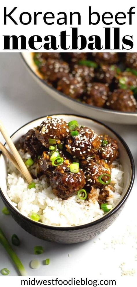 Baked Garlic Soy Sauce Beef Meatballs | These easy homemade baked meatballs take just 40 minutes to make! They are baked in the oven, then simmered in a flavor forward sauce and garnished with sesame seeds and sliced green onion. Soy Sauce Beef, Korean Bbq Meatballs, Homemade Baked Meatballs, Stuffed Shells Beef, Korean Meatballs, Baked Meatballs, Korean Beef, Beef Meatballs, Baked Garlic