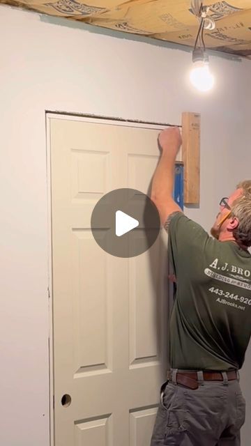 Andrew Brooks on Instagram: "HOW TO INSTALL A DOOR! #howto #installation #door #unstoppable #build #me #skills #trim #carpenter #  https://youtube.com/shorts/7AWRrnR8ew4?si=kwwo92Om1OOY6VHv" How To Frame A Door Opening, Interior Door Frame Ideas, How To Fix A Door That Sticks, How To Remove Trim Around A Door, How To Remove A Door Frame, How To Remove Door Trim, Door Trim Dissolve, Door Frame Ideas, Install Barn Door Over Trim