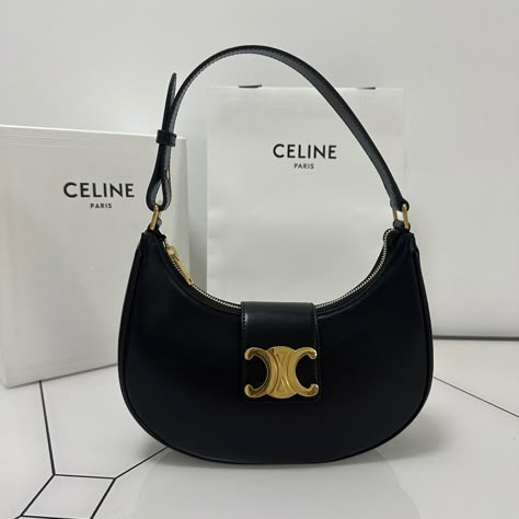 Silent Luxury Bag, Silent Luxury, Black Designer Bags, Luxury Bag Brands, Luxury Bags Collection, Celine Handbags, Girly Bags, Fancy Bags, Bag Trends