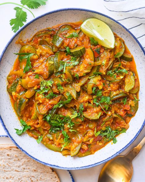 Zucchini Ki Sabzi (Zucchini Curry) | Nourish Deliciously Zucchini Indian Recipes, Zucchini Sabzi, Zuchinis Recipe Dinner, Zucchini Recipes Indian, Turkey Pasta, Summer Zucchini, Curry Ingredients, Healthy Indian Recipes, Squash Salad