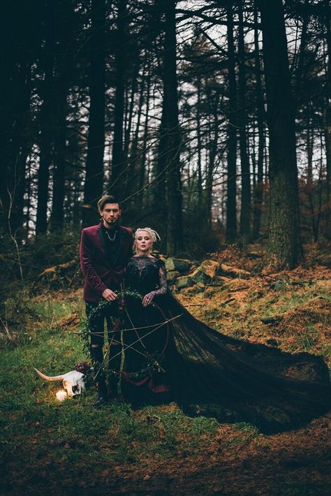 Winter Solstice Handfasting at Macclesfield Forest Dresses With A Train, Viking Theme Wedding, Collaring Ceremony, Winter Outdoor Wedding, Appalachian Wedding, Winter Solstice Wedding, Witch Forest, Moody Elopement, Solstice Wedding