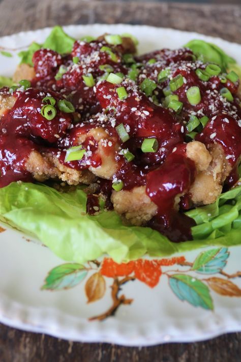 Plum Sauce Chicken, Chinese Fakeaway, Plum Sauce Recipe, Plum Sauce, Potato Starch, Sesame Chicken, Garlic Clove, Toasted Sesame Seeds, Chopped Garlic