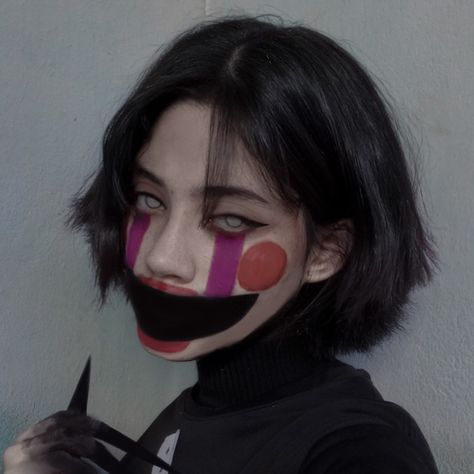 FNAF Puppet Makeup The Puppet Makeup, Halloween Characters Makeup, Marionette Fnaf Makeup, Puppet Fnaf Costume, The Puppet Fnaf Cosplay, Fnaf Puppet Makeup, Easy Fnaf Cosplay, Fnaf Makeup Ideas, Fnaf Makeup Looks