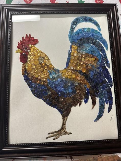 BYC (BackYardChickens) | Have to share the Christmas gift my mother made me, even the tiny beads used to fill were stuck on one by one with w toothpick 🤯♥️🐓 | Facebook Button Art Projects, Buttons Crafts Diy, Old Jewelry Crafts, Fabric Crafts Diy, Mosaic Birds, Rooster Art, Mosaic Art Projects, Glass Window Art, Diy Embroidery Designs