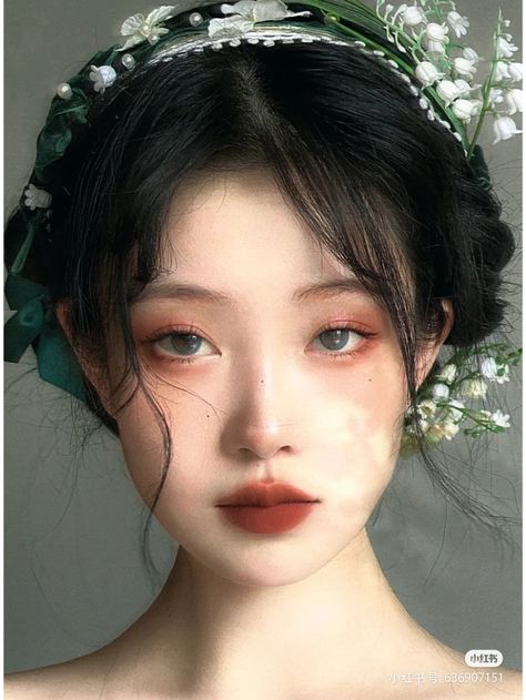 Makeup Ethereal, Makeup Ulzzang, Flower Makeup, Chinese Makeup, Ulzzang Makeup, Ethereal Makeup, Cool Makeup Looks, Peinados Fáciles Para Cabello Corto, Cool Makeup