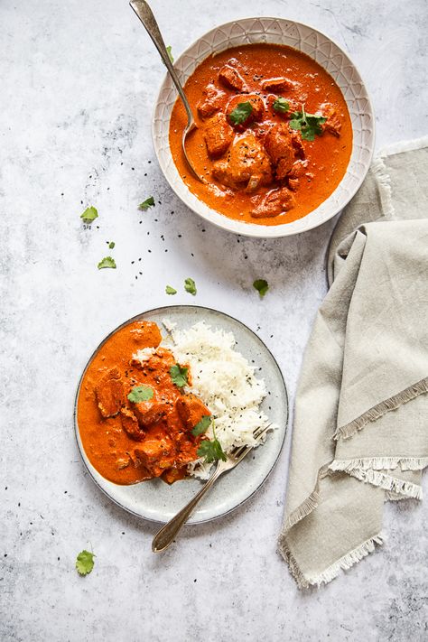 Butter Chicken Curry Continental Recipes, Creamy Butter Chicken, Curry Food, Indian Food Photography, Butter Chicken Curry, Healthy Instant Pot Recipes, Savoury Recipes, India Food, Quick Healthy Meals