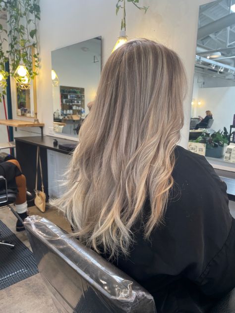 Brown Grey Blonde Hair, Ash Blonde Dimensional Balayage, Grey Dark Blonde Hair, Ash Toned Highlights, Ashy Brown To Blonde Balayage, Cool Toned Beige Blonde Hair, Grey Toned Brown Hair, Air Tuch Hair Color Blond, Dark Smokey Blonde Hair