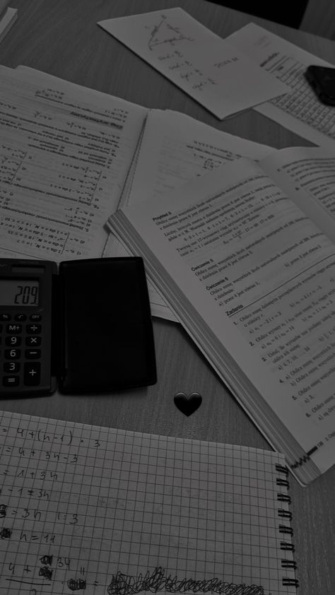 Grey School Aesthetic, Black Board Aesthetic, Good Grades Dark Aesthetic, Black And White Reading Aesthetic, School Black And White Aesthetic, Black And White Studying Aesthetic, Studying Aesthetic Black And White, Study Black And White Aesthetic, Dark Study Aesthetic Wallpaper