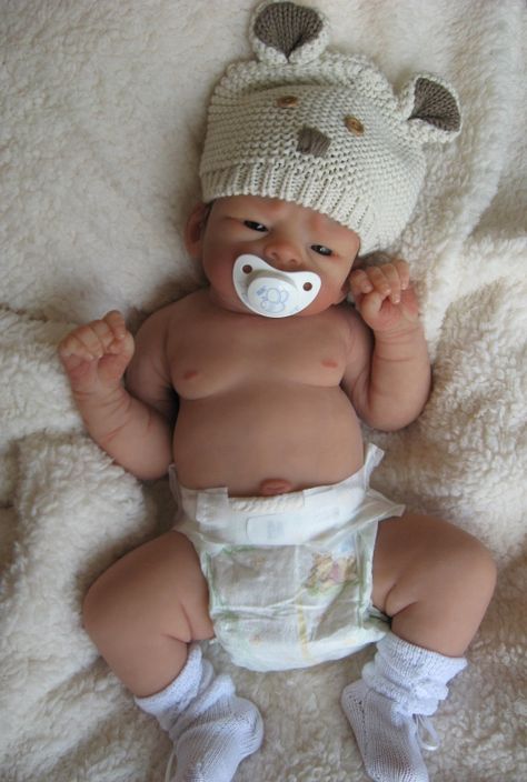 Tristan full body silicone doll available from Ann Day Cute Reborns, Silicon Dolls, Real Looking Baby Dolls, Reborn Baby Boy Dolls, Life Like Baby Dolls, Bb Reborn, Real Life Baby Dolls, Real Baby Dolls, Reborn Baby Boy