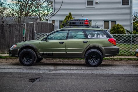 Overland Subaru, Subaru Outback Lifted, Subaru Forester Lifted, Subaru Outback Offroad, Volvo Station Wagon, Subaru Accessories, Subaru Wagon, Subaru Legacy Wagon, Lifted Subaru