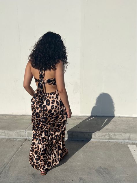 Open back cheetah dress Open Back Gown, Backless Dresses, Fashion Drawing Dresses, Open Back Dress, Open Back Dresses, Back Dress, Fashion Drawing, Dress Backs, Summer Dress