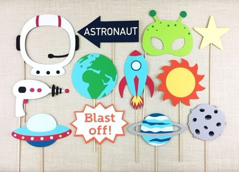 Space Photo Booth, Outer Space Photos, Space Art Projects, Birthday Blast, Galaxy Party, Outer Space Art, Astronaut Party, Birthday Props, Space Theme Party