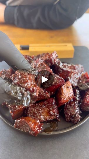 2.2M views · 9.2K reactions | Chuck roast burnt ends | Miguels cookingwithfire | Miguels cookingwithfire · Original audio Chuck Roast Burnt Ends, Roast Burnt Ends, Food Wings, Bbq Roast, Spicy Bacon, Burnt Ends, Grilled Fruit, Smoked Food, Poor Man