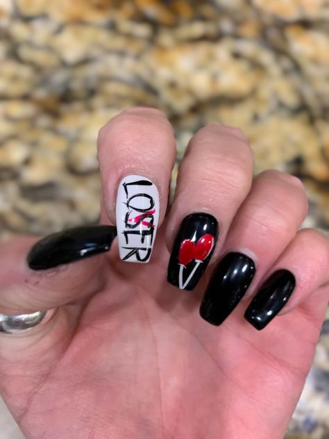 Pennywise, IT It Themed Nails, Pennywise Nail Designs, Stephen King Nails, Pennywise Nails Designs, It Halloween Nails, Loser Lover Nails, It Nails Stephen King, Penny Wise Nails, It Nail Art Stephen King