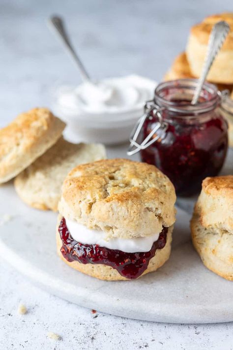 Vegan scones - these easy eggless and dairy-free British scones are a perfect tea time treat. They are quick and simple to make and totally delicious. Serve with jam and vegan cream; or eat them split, toasted and buttered. #vegan #veganbaking #scones #british #breakfast #afternoontea Scones Food Photography, Scones Photography Food Styling, Scone Photography, Scones Photography, Jam Photoshoot, British Treats, Jam And Bread, Jam Photography, Scones Breakfast