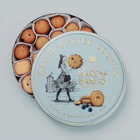 THEBRANDINGCOLLECTIVE on Instagram: "Brand Positioning and Strategy for «DANISH BUTTER COOKIES» | @bessermachen | as seen on @THEBRANDINGCOLLECTIVE — We’re a Digital Marketing Agency, helping you increase #brandawareness and move the needle forward, via powerful #marketing and #advertising. Follow @thebrandingcollective for more! — 🔻 Want to get in touch or ask a question? 📩 Just send us an email. — 🔻 Visit our website: 🖥 See our Link In Bio. — #thebrandingcollective #brandinginspiration #br Butter Cookies Packaging, Cookies Advertising, Cookie Tin Packaging, Cookie Packaging Design, Cookie Branding, Cookies Packaging, Cookies Packaging Ideas, Press Kit Design, Danish Cookies