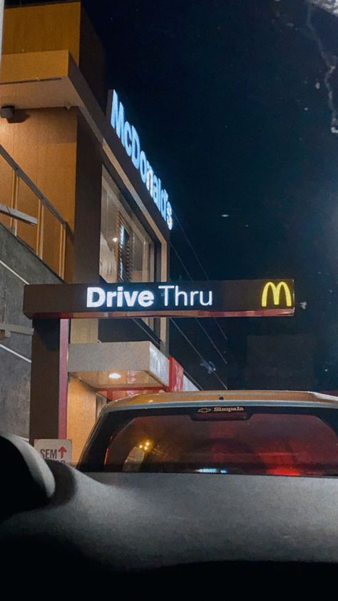 Mcdonalds Drive Thru Aesthetic, Drive Thru Mcdonalds Night, Savanna Cider, Aesthetic Saturday, Midnight Drive, Road Photos, Saturday Dinner, Vacation Pics, Mc Donald