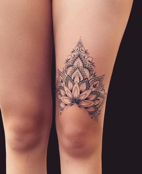 Front Thigh Tattoos, Tato Mandala, Mandala Thigh Tattoo, Mandela Tattoo, Shin Tattoo, Hip Thigh Tattoos, Henna Tattoo Hand, Leg Tattoos Women, Mandala Tattoo Design