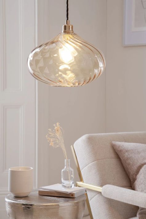 Bedroom Lampshade, Living Room Pendant Light, Downstairs Toilet, Flat Ideas, Kitchen Ceiling, Deco Luminaire, Ribbed Glass, Hallway Lighting, Gold Light