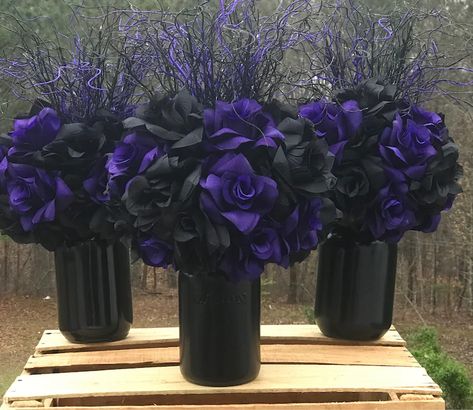 Purple Black Wedding, Halloween Wedding Decorations, Black Rose Bouquet, Gothic Wedding Theme, Nightmare Before Christmas Wedding, Halloween Themed Wedding, Goth Wedding, Dark Wedding, Theme Color