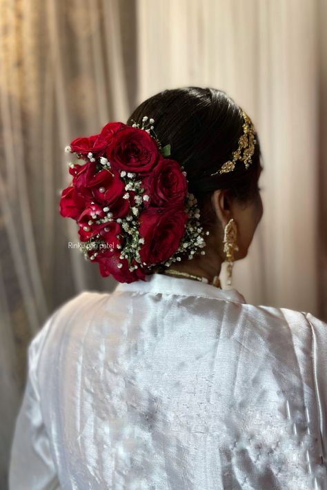 Trendy Bridal hairstyle by Rinku Patel Orchid Flower Hairstyle, Bridal Bun With Flowers, Gypsum Flower, Bride Bun, Floral Bun, Rose Bun, Bun Style, Flower Bun, Bride Hairstyle