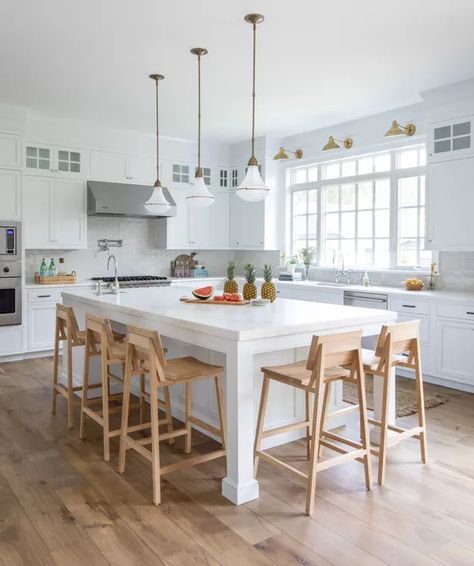 Kitchen island with sink