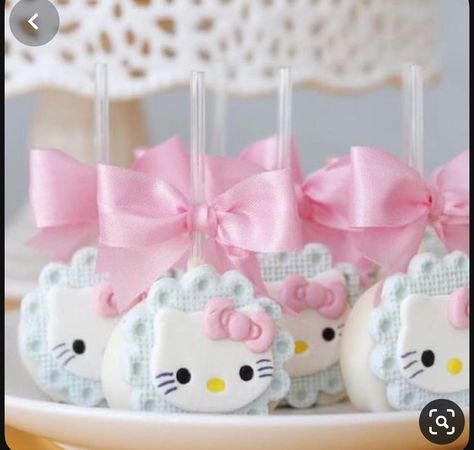 Sanrio Cake Pops, Sanrio Party, Cake Pop Designs, Popsicle Party, Hello Kitty Birthday Party, Hello Kit, Hello Kitty Party, Hello Kitty Birthday, Cat Party