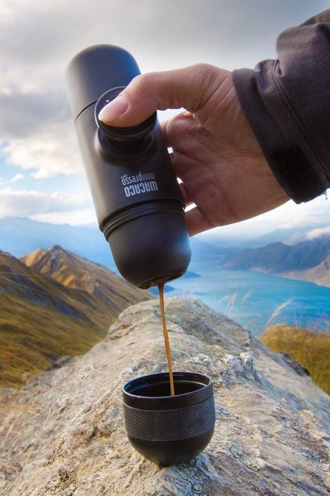 13 Coffee Gadgets So Wildly Creative, You’ll Forget How You Stayed Caffeinated Without Them Coffee Gadgets, Portable Espresso Maker, Coffee Diet, Snacks Sweet, Coffee Extract, Eggs Recipes, Green Coffee Bean Extract, Eggs Breakfast, Gifts Creative