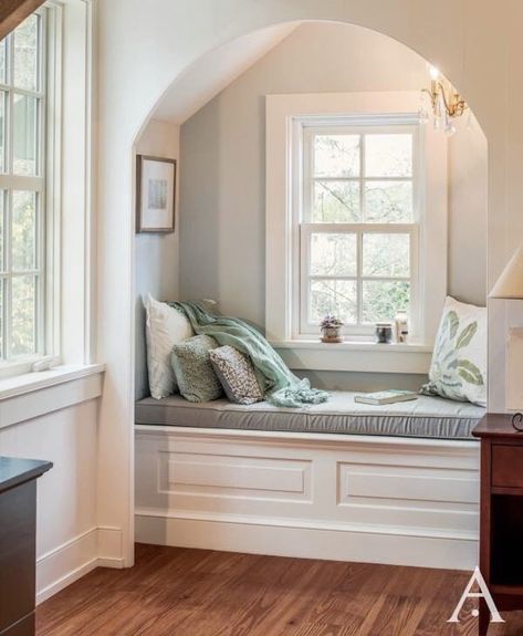 Window Seat Ideas, Period Architecture, Built In Window Seat, Cozy Window Seat, Glen Mills Pa, Window Seat Design, Built In Cupboards, Casa Country, Home Addition