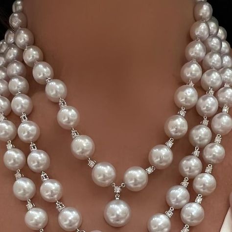 TRACEY ELLISON on Instagram: "“A WOMAN NEEDS ROPES AND ROPES OF PEARLS” Said Coco Chanel, and clearly @veschetti_ofc got the memo! I adore both versions of this three strand South Sea pearl necklaces, swipe to see the Golden Pearl version, @veschetti_ofc making it easy for us to turn the famous Chanel quote into reality! Contact @veschetti_ofc for details. Important note - Veschetti will be in Monaco this summer 🥳 View their collection at @montecarlogems_official  happening at the Fairmont Hotel, July 18-22. 🤍🤍💎💎💥💥" Chanel Quotes, South Sea Pearl Necklace, Fairmont Hotel, Golden Pearl, Black Pearls, Pearl And Diamond Necklace, Pearl Necklaces, Sea Pearl, South Seas