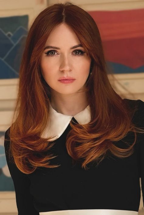 Elizabeth Shannon, Karen Gillan Doctor Who, Karen Gillen, Mary Ann And Ginger, Red Haired Actresses, Karen Gillian, Red Hair Inspo, Hollywood Heroines, Handsome Celebrities