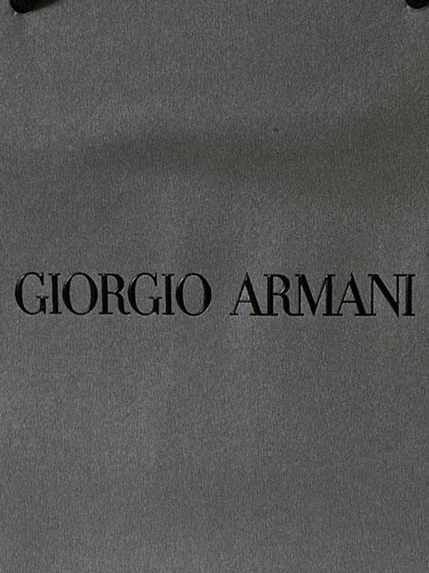 #girl #armani #makeup #details #aestheticphotos Armani Beauty Aesthetic, Giorgio Armani Aesthetic, Armani Aesthetic, Saga Crave, Armani Core, Armani Makeup, Armani Perfume, Armani Si, Giorgio Armani Beauty