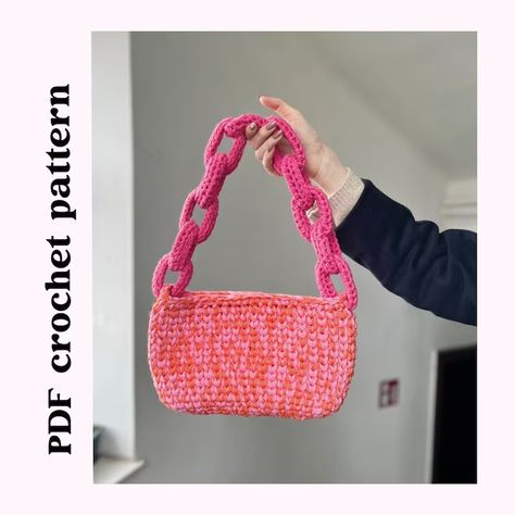 Crochet Purse Tutorials, Purses And Handbags Crochet, Crochet Chain Link, Crochet Chunky Bag, Chunky Crochet Pattern, Crochet Bag Handles, Bag Size Chart, Chunky Crochet Bag, Chain Crochet