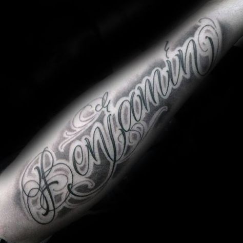 Name Tattoos For Men, Family Name Tattoos, Name Tattoo Ideas, Wörter Tattoos, Negative Space Tattoo, Names Tattoos For Men, Tattoo Shading, Tattoo Name, Omerta Tattoo